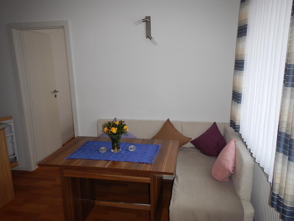 Appartementhaus Eiergrogstube ヘルゴラント 部屋 写真